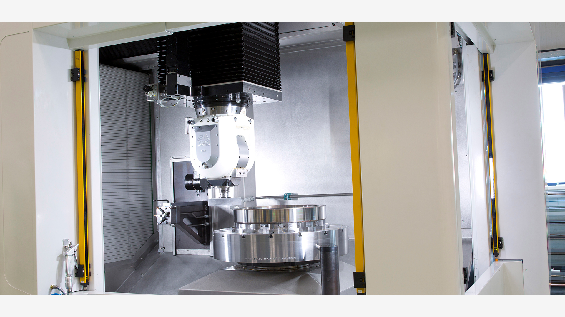 0 technology hybrid vertical