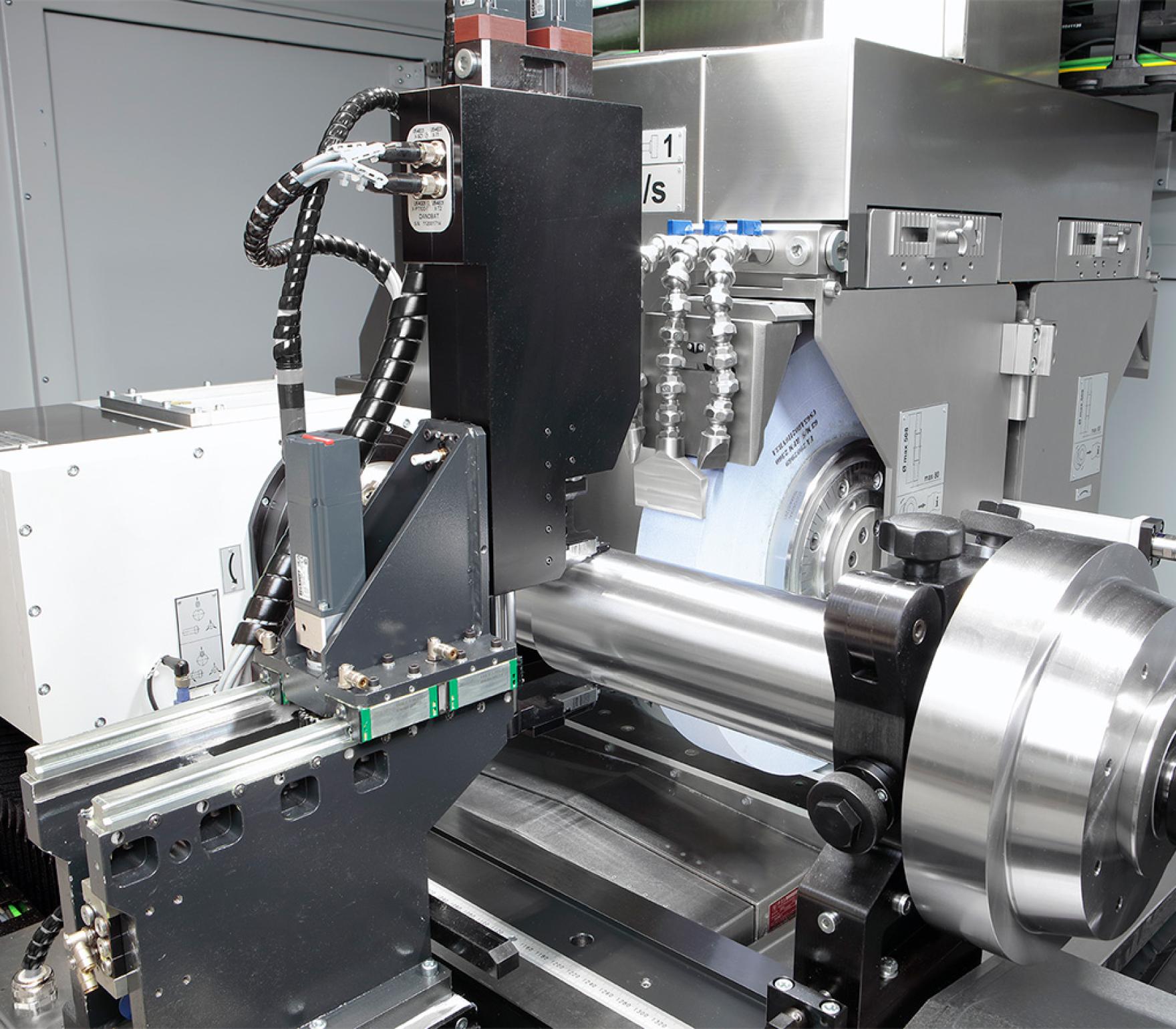 Compact in/post-process measuring: MDM-100